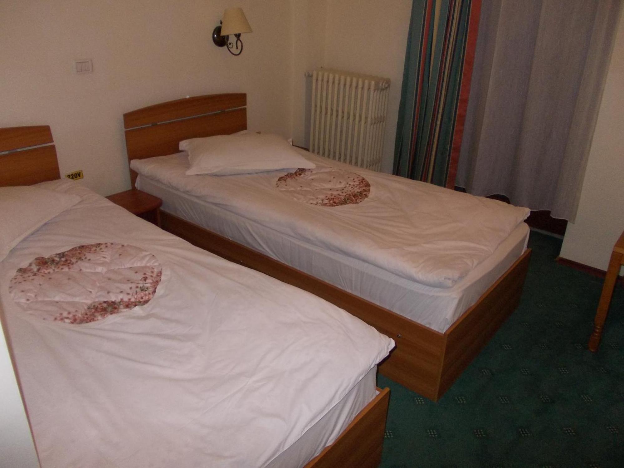 Hotel Bucegi Portile Regatului Pârâul Rece Pokój zdjęcie