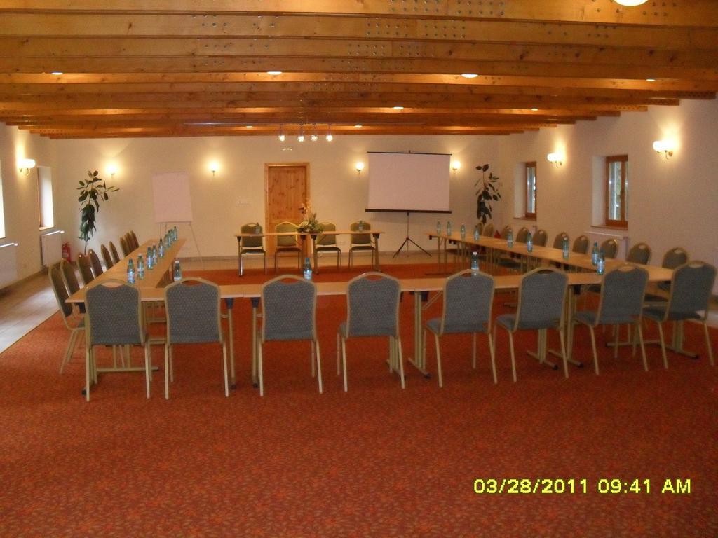 Hotel Bucegi Portile Regatului Pârâul Rece Zewnętrze zdjęcie