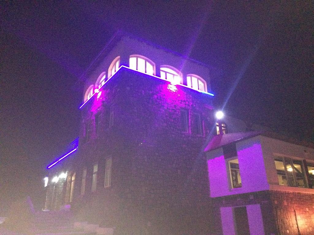 Hotel Bucegi Portile Regatului Pârâul Rece Zewnętrze zdjęcie