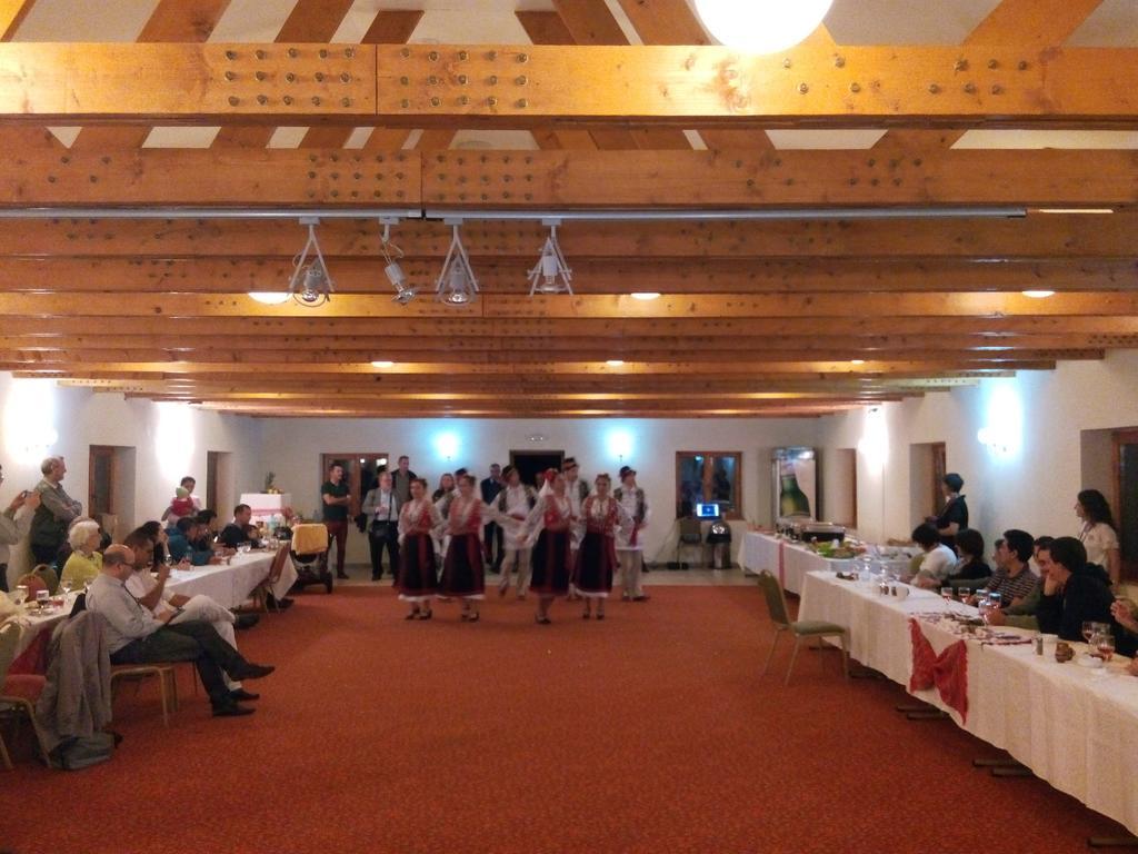 Hotel Bucegi Portile Regatului Pârâul Rece Zewnętrze zdjęcie