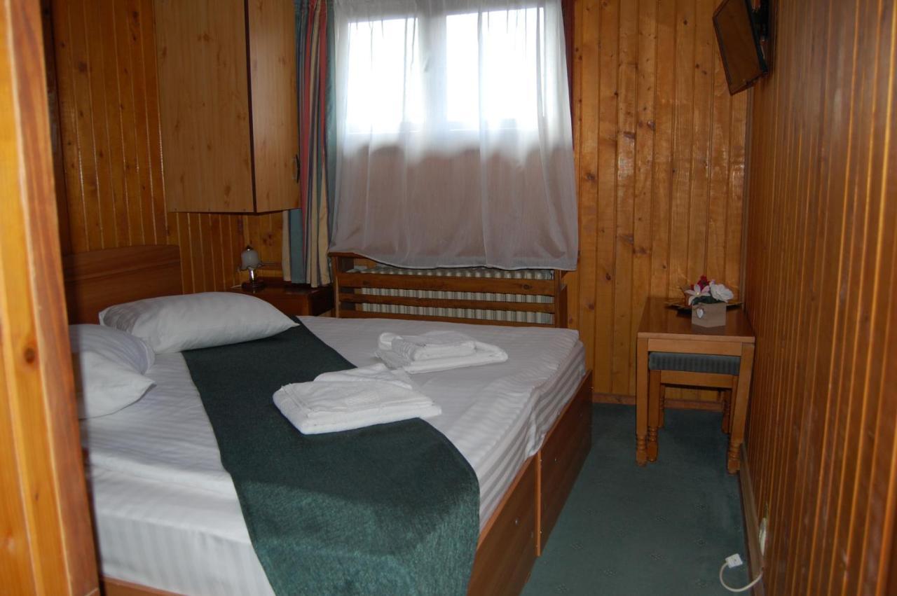 Hotel Bucegi Portile Regatului Pârâul Rece Zewnętrze zdjęcie