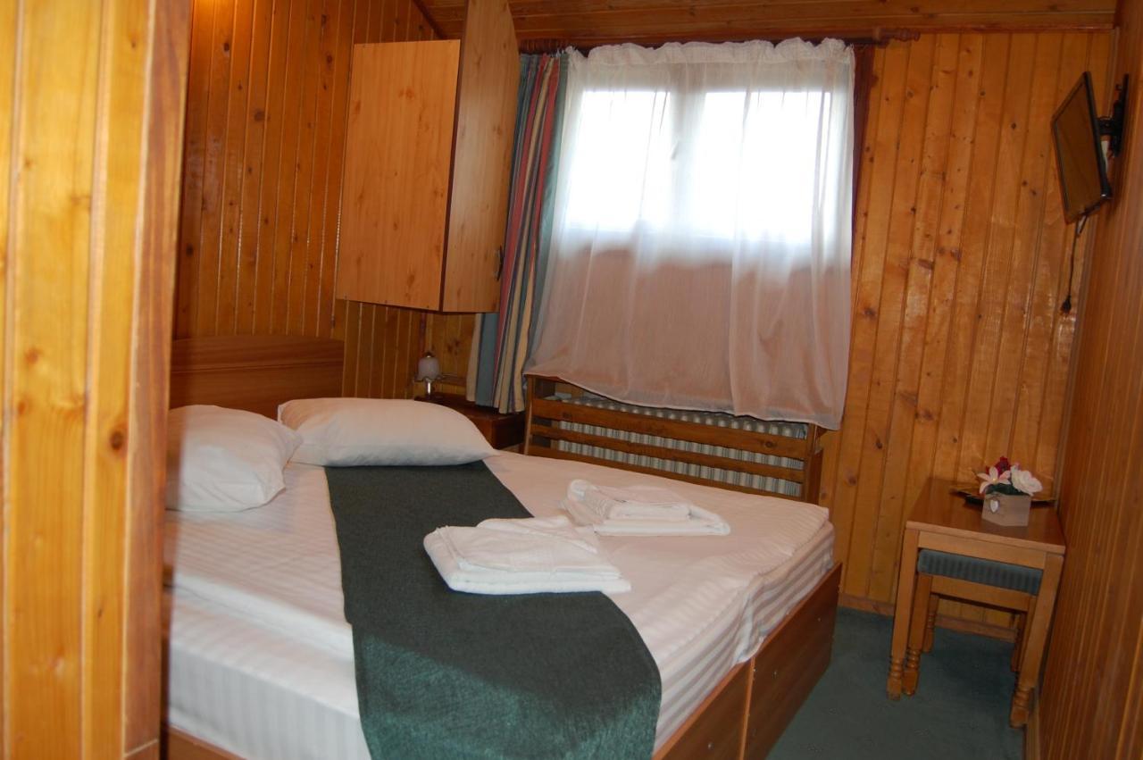 Hotel Bucegi Portile Regatului Pârâul Rece Zewnętrze zdjęcie