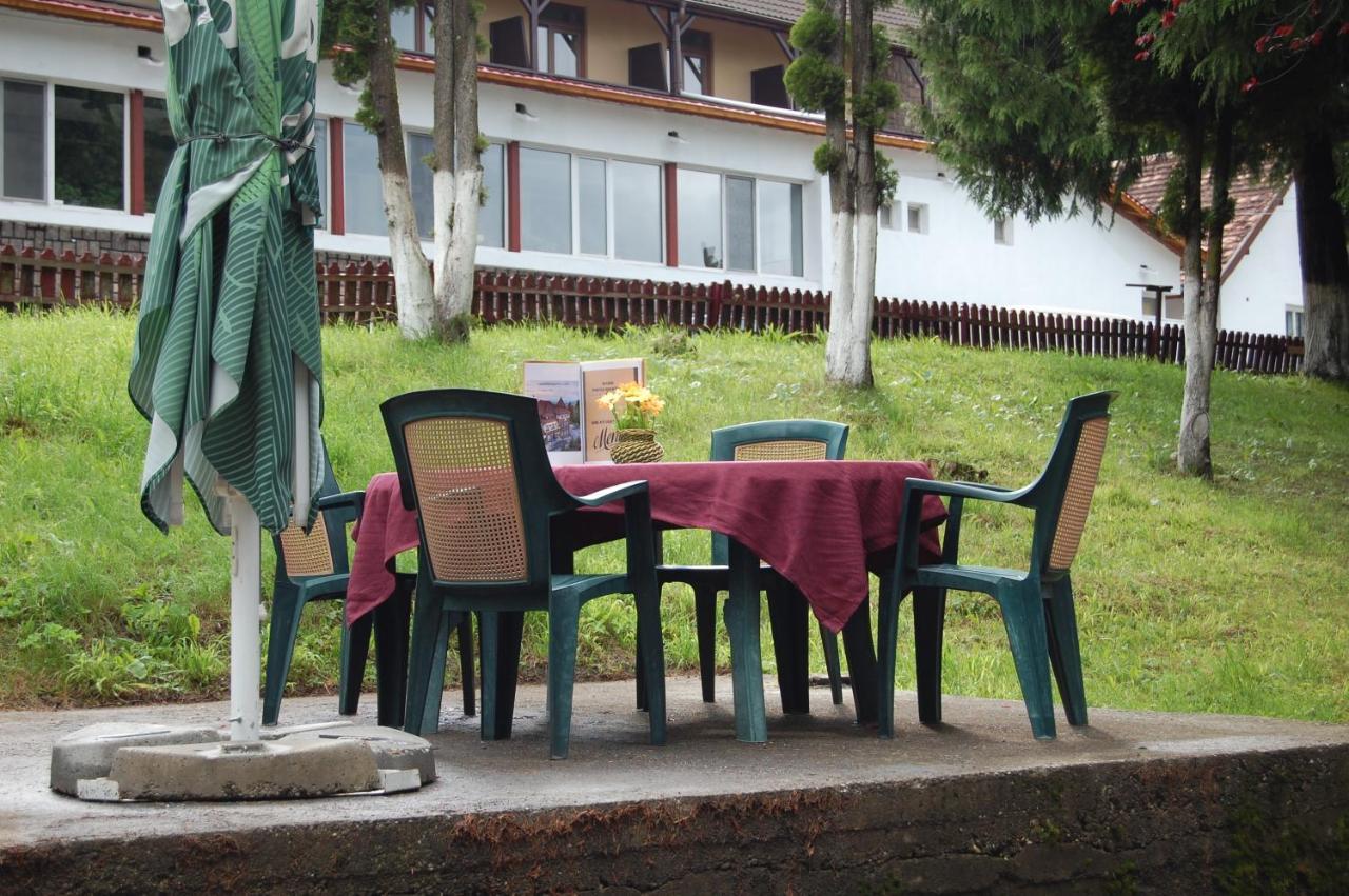 Hotel Bucegi Portile Regatului Pârâul Rece Zewnętrze zdjęcie